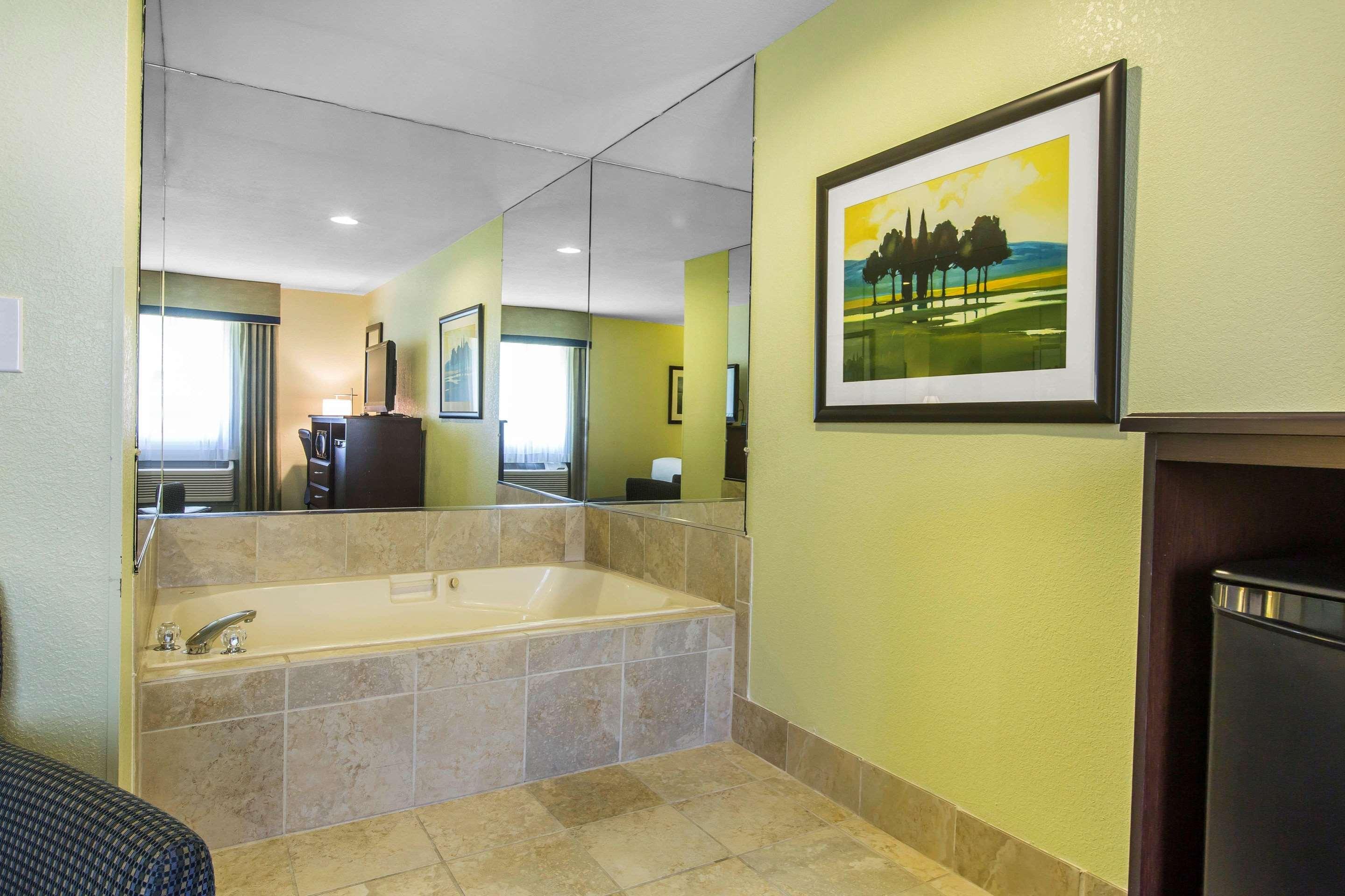 Quality Inn Cedartown Εξωτερικό φωτογραφία